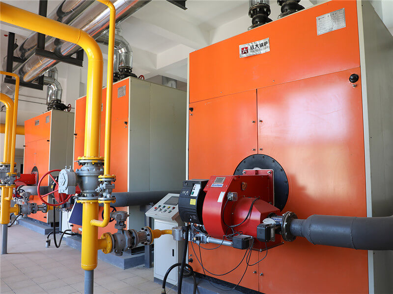 燃?xì)庹婵諢崴仩t現(xiàn)場(chǎng)圖一